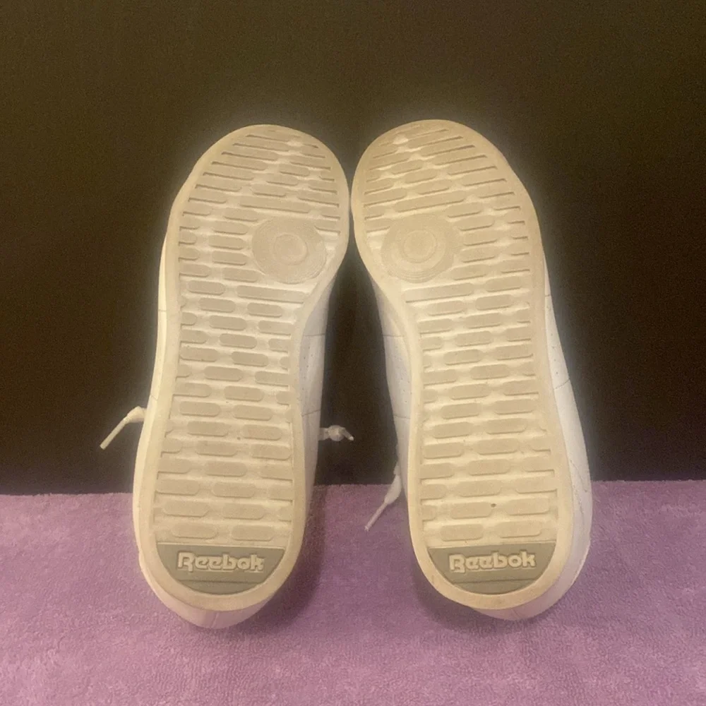 Reeboks - Picture 4 of 6